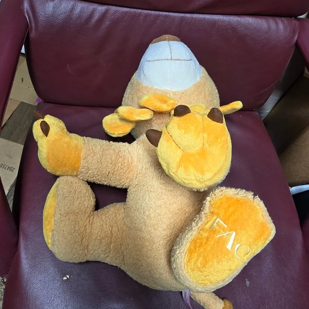 FAO Schwarz Lion Plush Stuffed Animal Tan Orange Yellow 2010 Toys R Us 496913